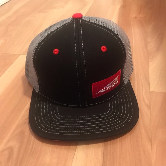 altra hat